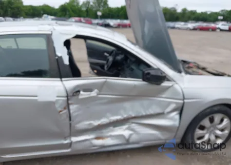 2008 Honda Accord 2.4 Ex-L from USA, damaged, VIN 1HGCP26878A095682